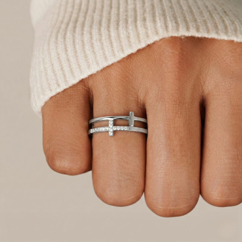 Double Cross Ring