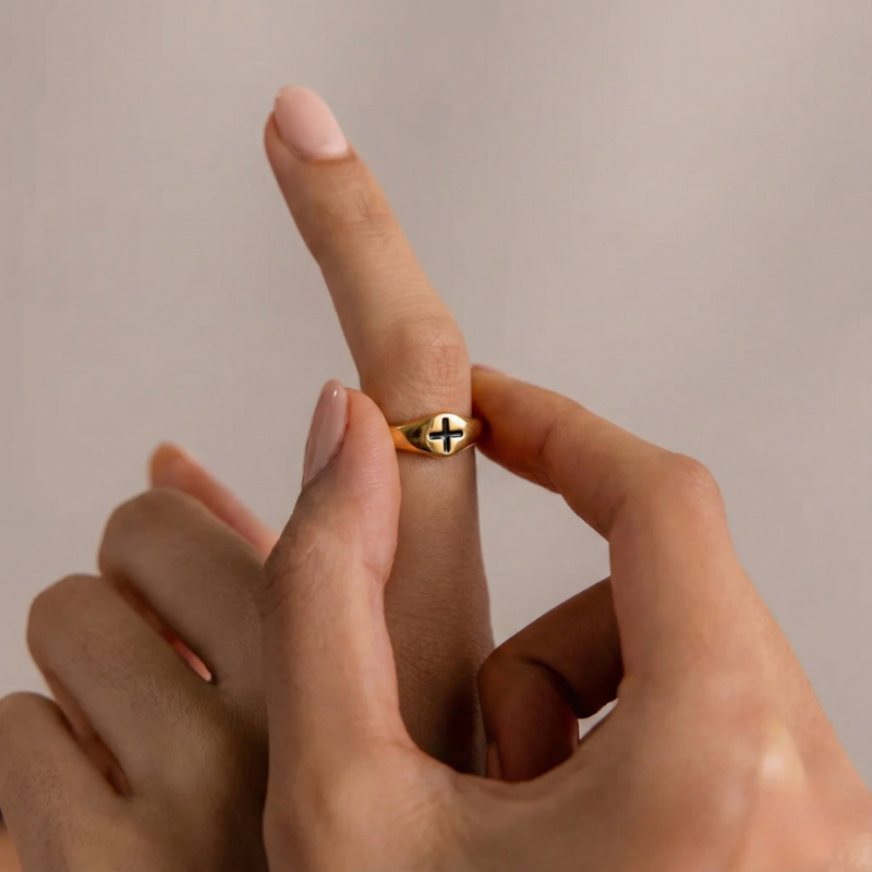 Dainty Cross Ring